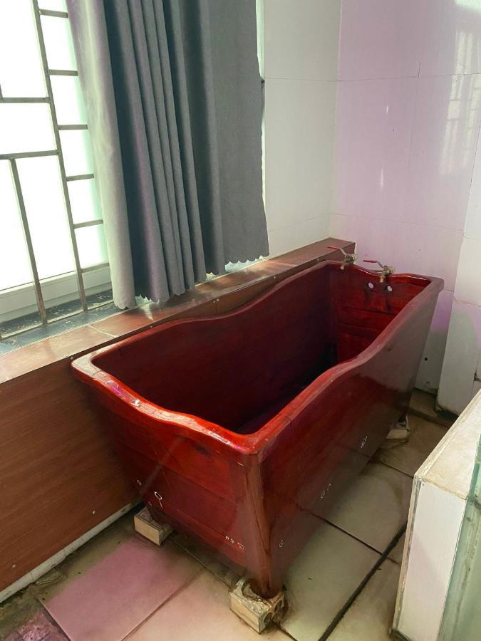 Trung Du Hotel Vinh Yen Bagian luar foto