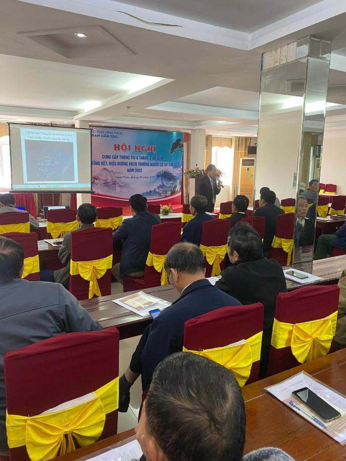 Trung Du Hotel Vinh Yen Bagian luar foto