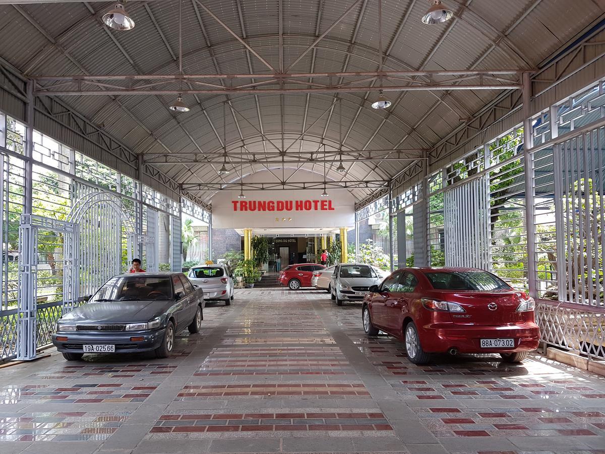 Trung Du Hotel Vinh Yen Bagian luar foto
