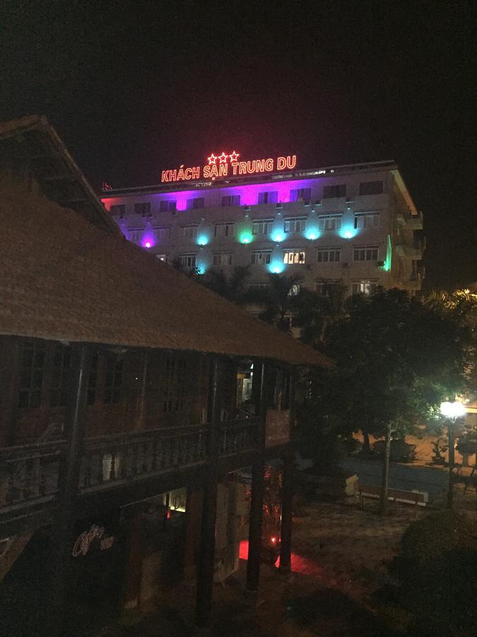 Trung Du Hotel Vinh Yen Bagian luar foto