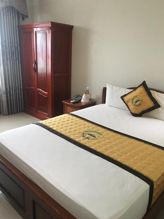 Trung Du Hotel Vinh Yen Bagian luar foto